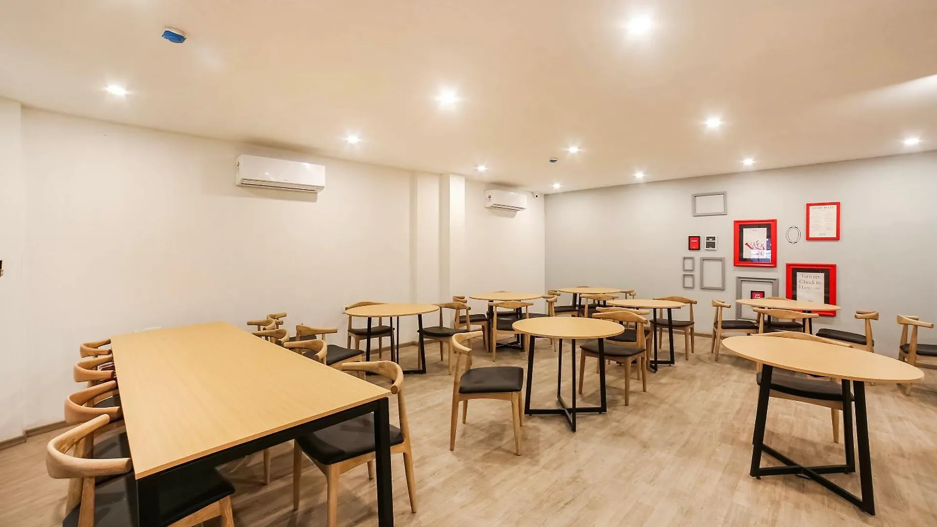 Townhouse Sector 46 Gurgaon Near Appu Ghar Hotell