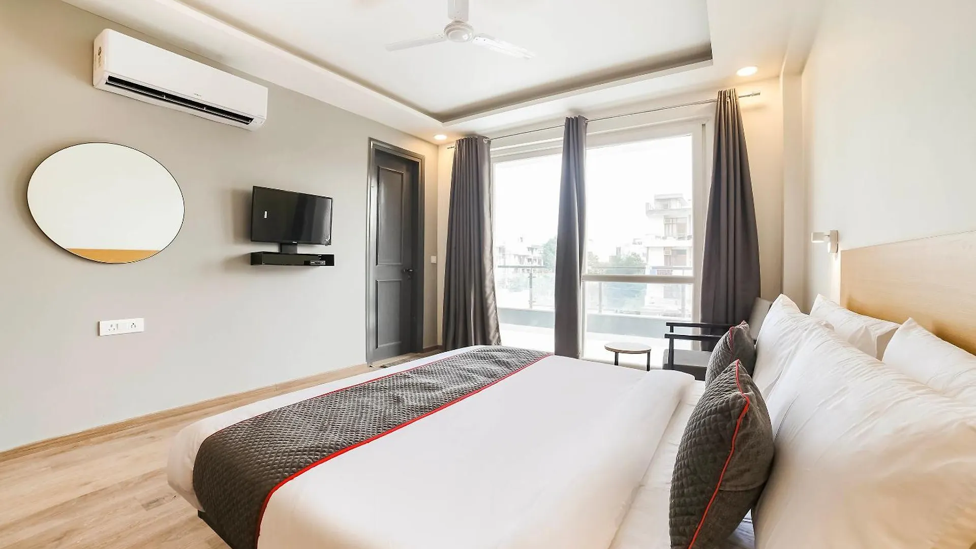 Super Townhouse Sector 46 Gurgaon Near Appu Ghar Hotel India