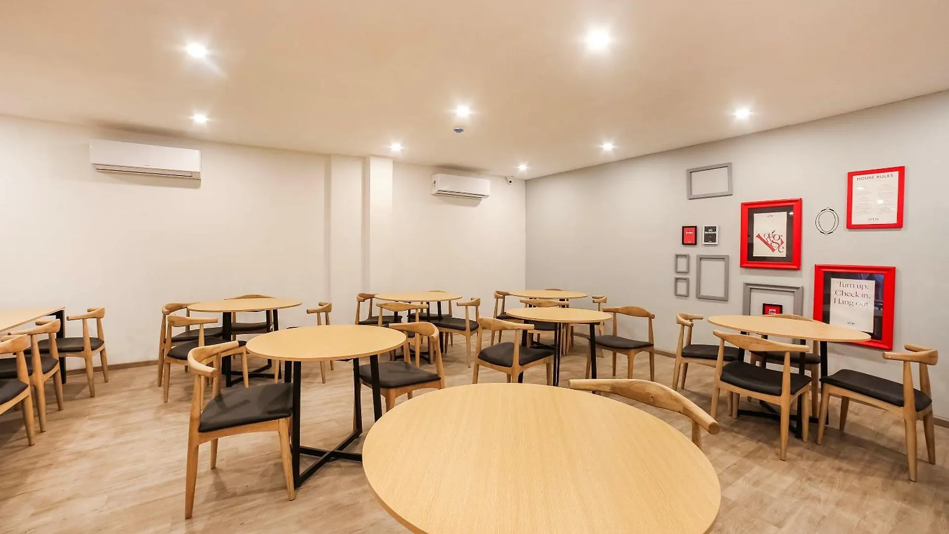 ****  Townhouse Sector 46 Gurgaon Near Appu Ghar Hotell Indien