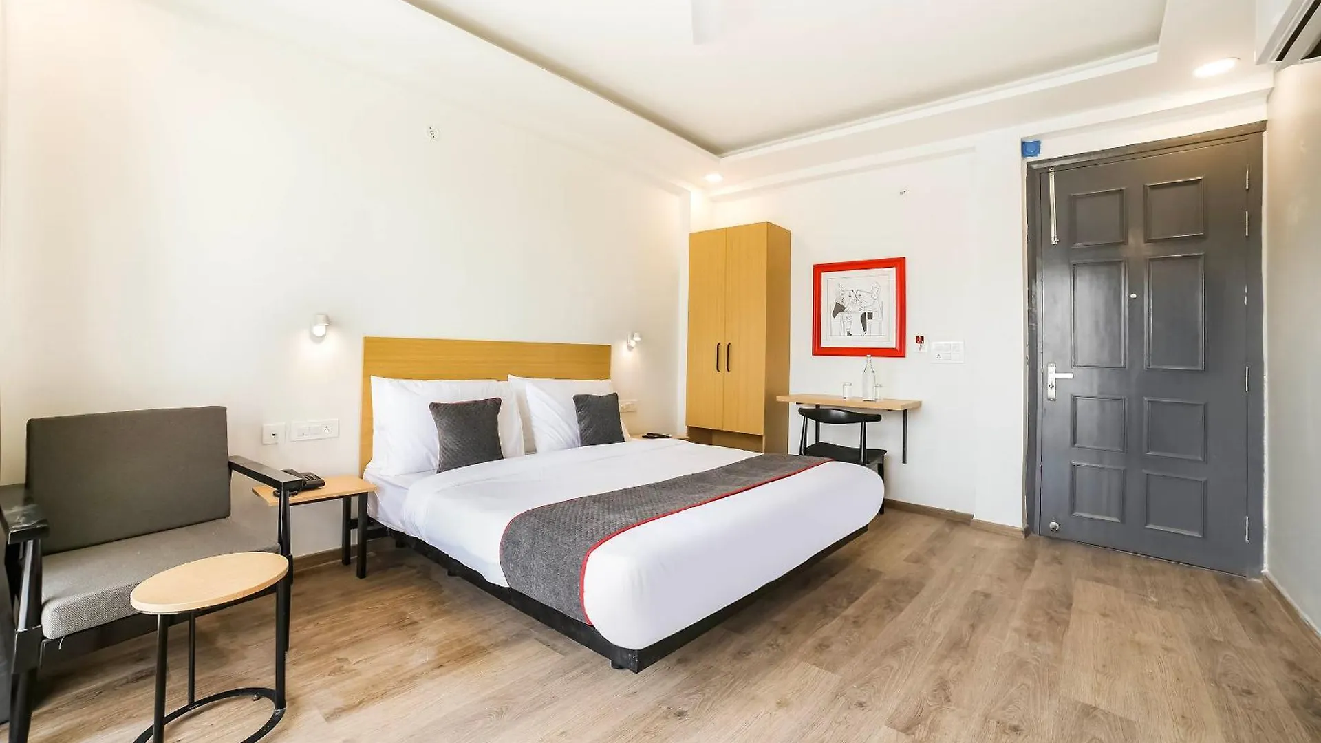 Townhouse Sector 46 Gurgaon Near Appu Ghar Hotell